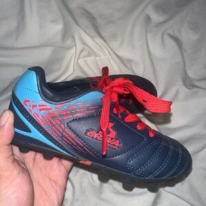 Brava Kids Soccer Sneakers - Navy and Red